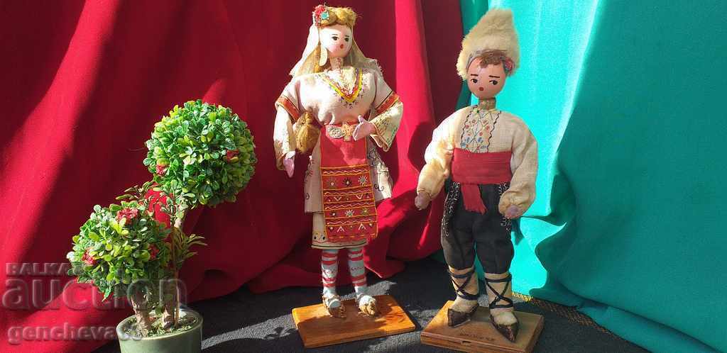 TWO Bulgarian dolls in traditional costume SP Burgas TWO Bulgarian dolls in traditional costume SP Burgas