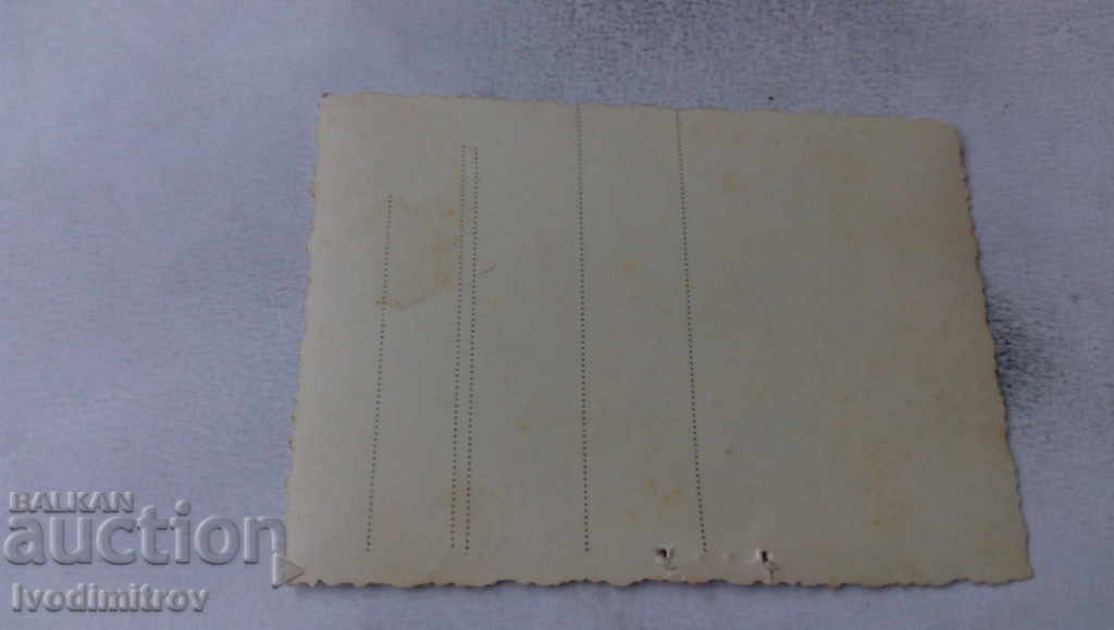 Photo Ruzhintsi Young people with mandolin and guitar with price 3.45 BGN | € 1.76 Photo Ruzhintsi Young people with mandolin and guitar with price 3.45 BGN | € 1.76