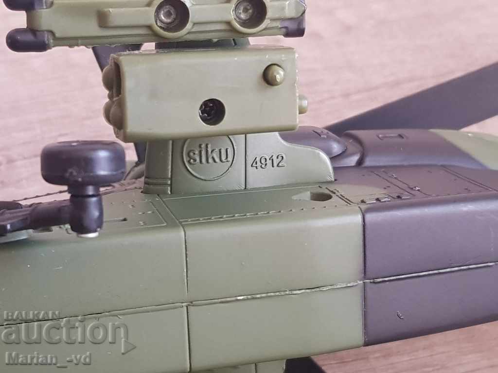 Helicopter scale 1:50 siku 4912 - 6 Helicopter scale 1:50 siku 4912 - 6