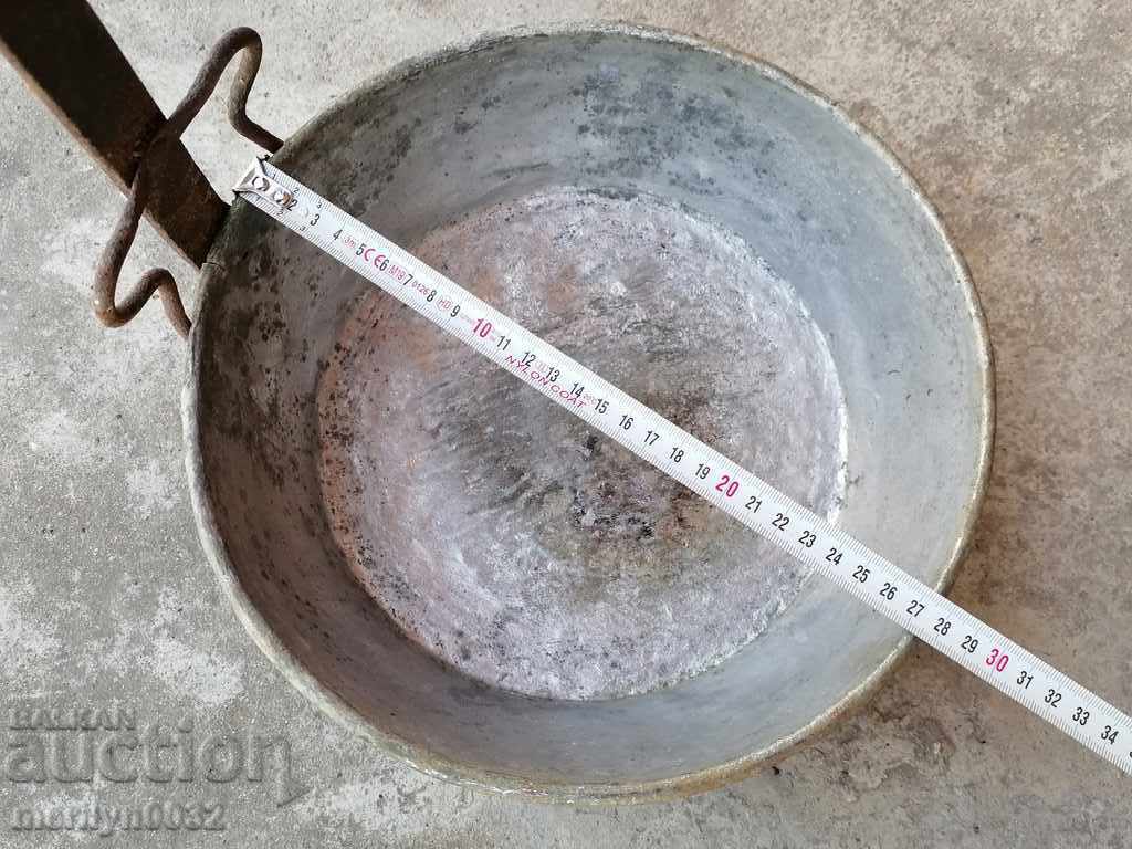 An old copper pan, a baker, a tray, a copper pot, a household pot - 5
