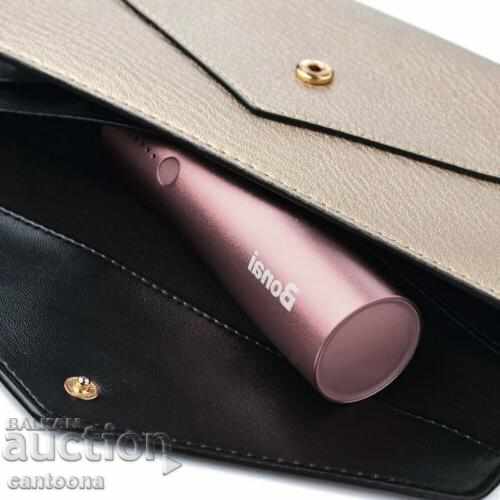 Delivery of Ultra compact Power Bank for iPhone, iPad, 5800 mAh, 2.1 A