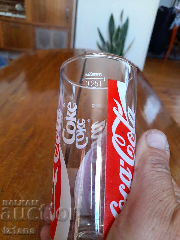 Delivery of Old glass of Coca Cola, Coca Cola Delivery of Old glass of Coca Cola, Coca Cola