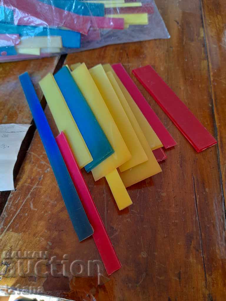 Auction Old Textbook Plastic measuring sticks Auction Old Textbook Plastic measuring sticks