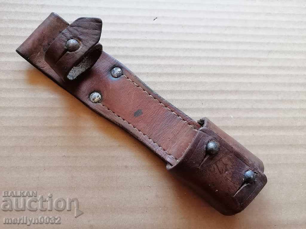 Each lopis for a bayonet knife Each lopis for a bayonet knife