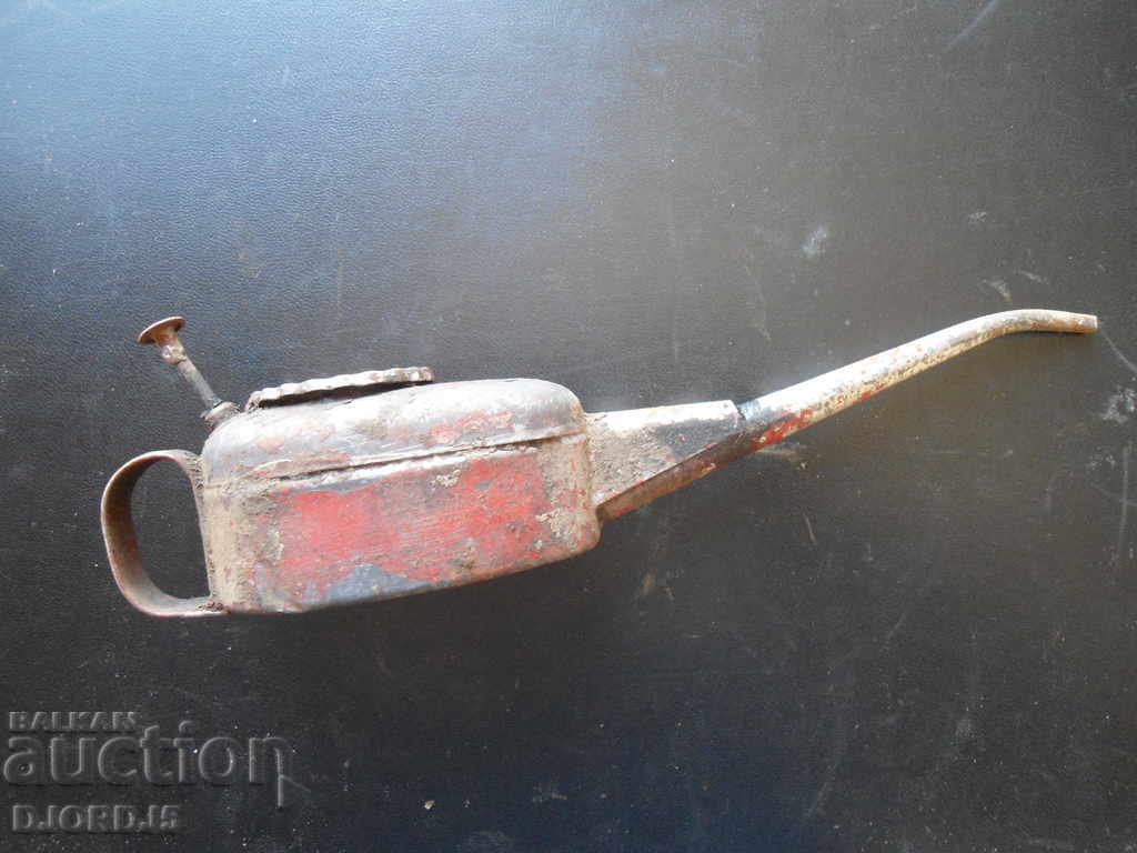 Old olive oil with price 6.00 BGN | € 3.07 Old olive oil with price 6.00 BGN | € 3.07