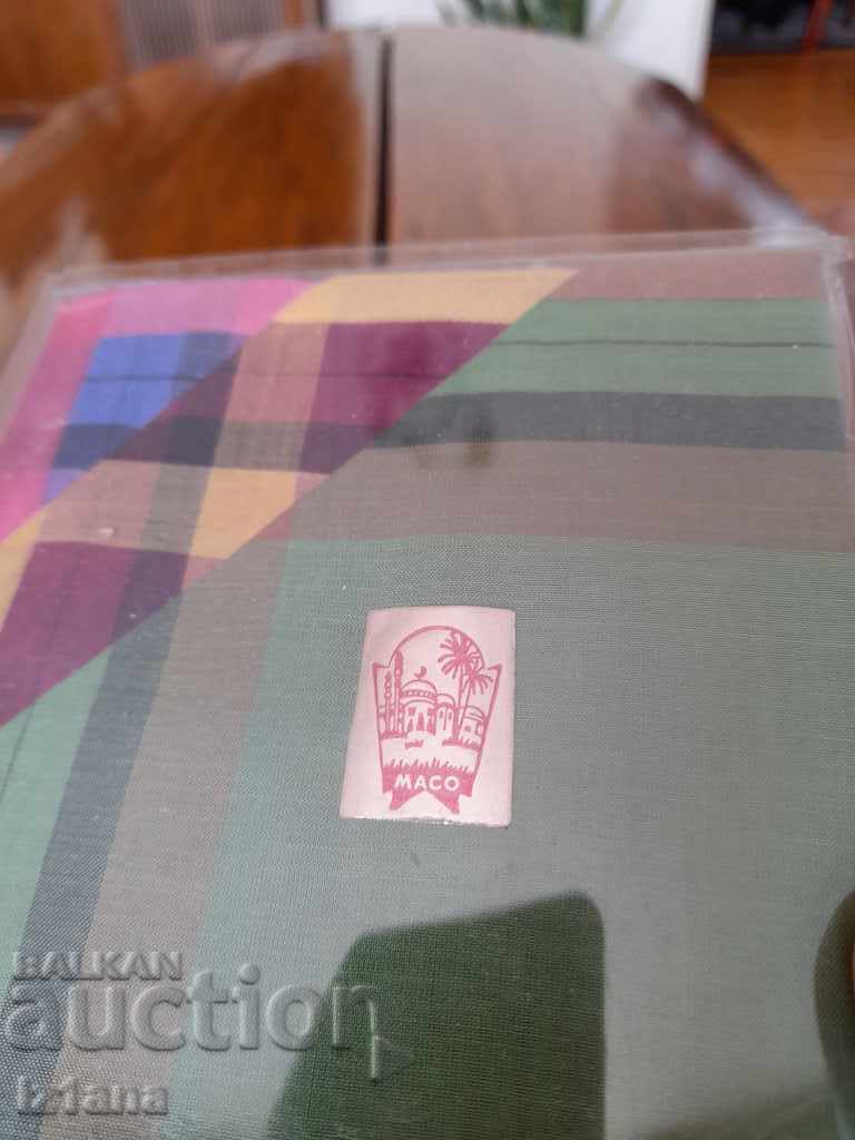 Auction Old Maco handkerchiefs Auction Old Maco handkerchiefs