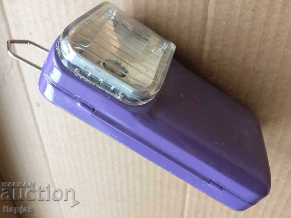 Delivery of Vintage metal lantern for collectors Delivery of Vintage metal lantern for collectors