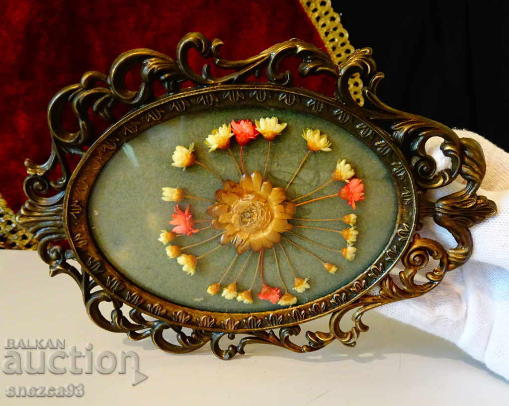 Antique panel of dried flowers, bronze frame, baroque. - 5
