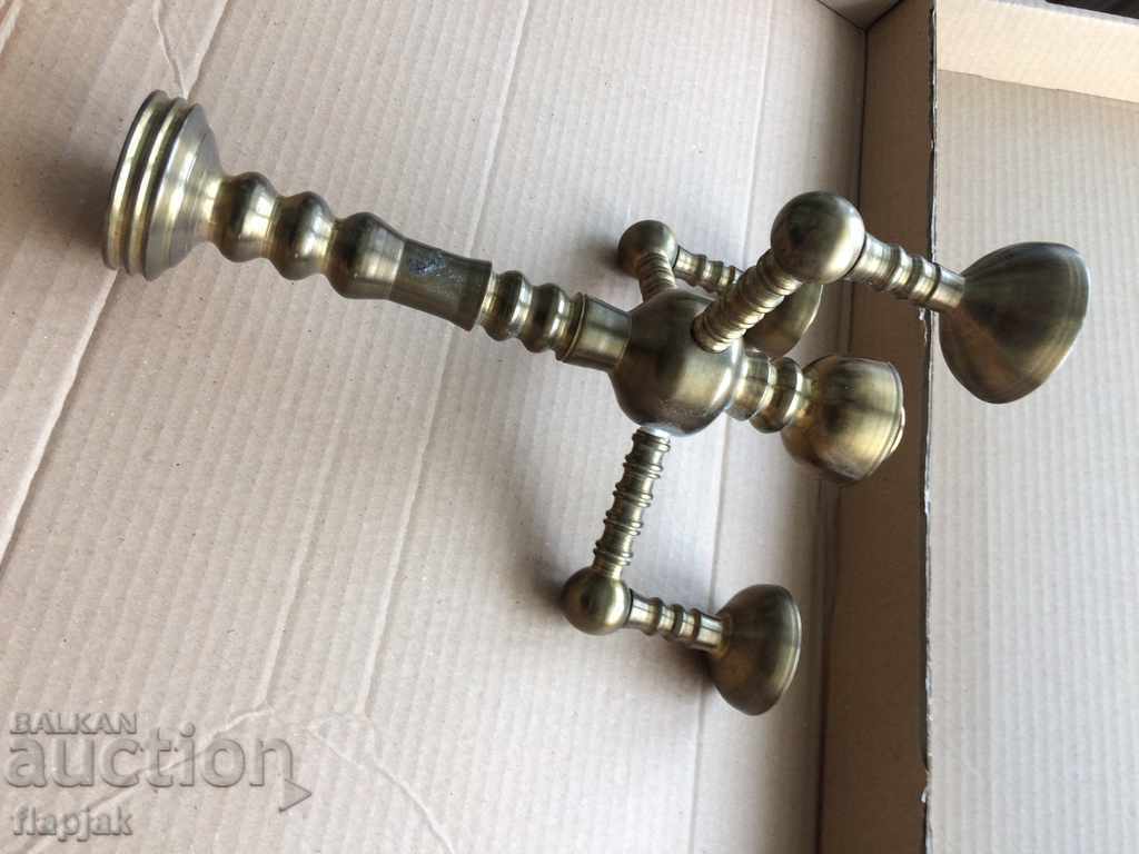 Δημοπρασία Μαζική - βαριά ορειχάλκινη κηροπήγια