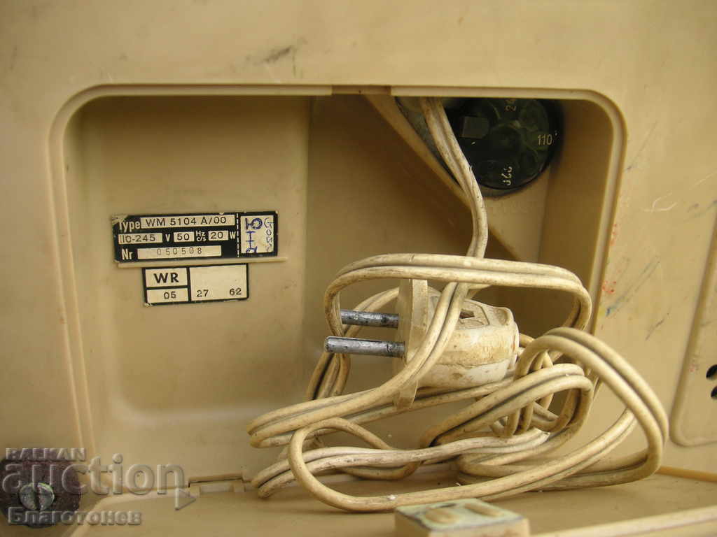 Delivery of A tape recorder Delivery of A tape recorder