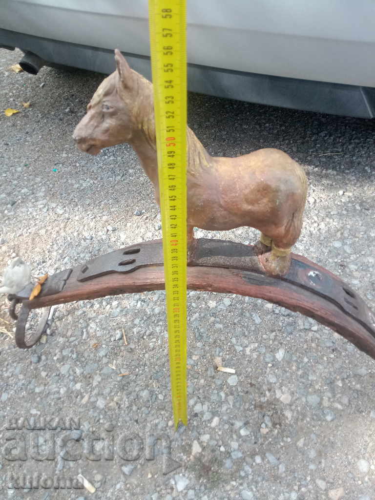 Auction Wrought iron and wood decoration Auction Wrought iron and wood decoration