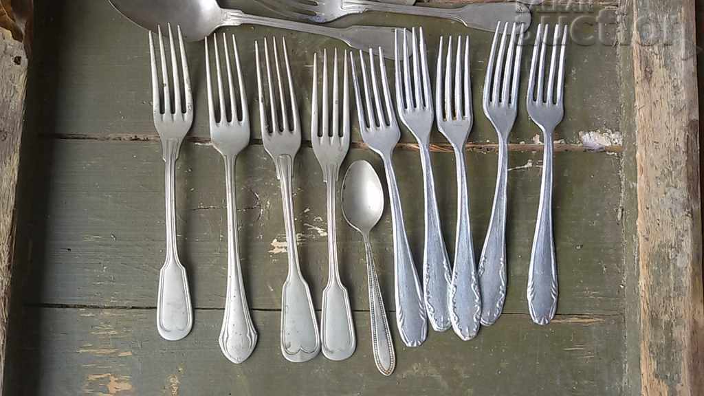 antique white and aluminum forks lot WW2 WWII with price 35.00 BGN | € 17.90