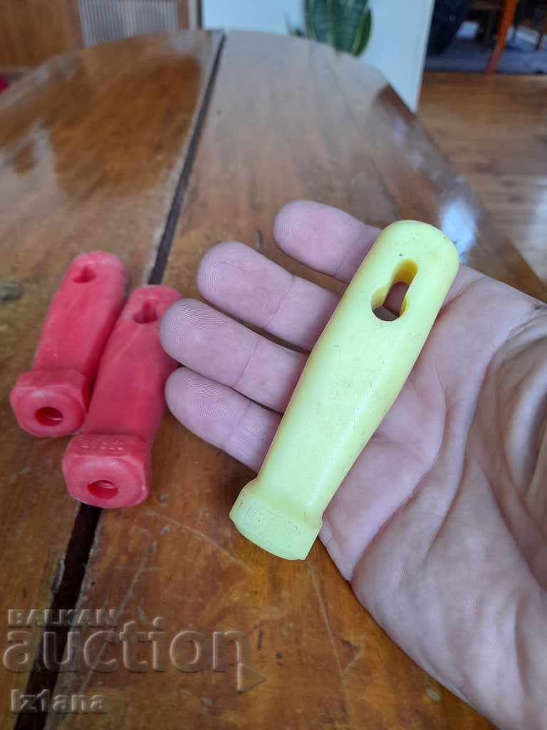 Delivery of Old handle, file handles Delivery of Old handle, file handles