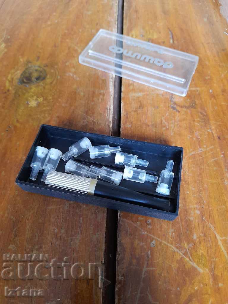 Vechi filtru de țigări cu preț 15.00 BGN | € 7.67