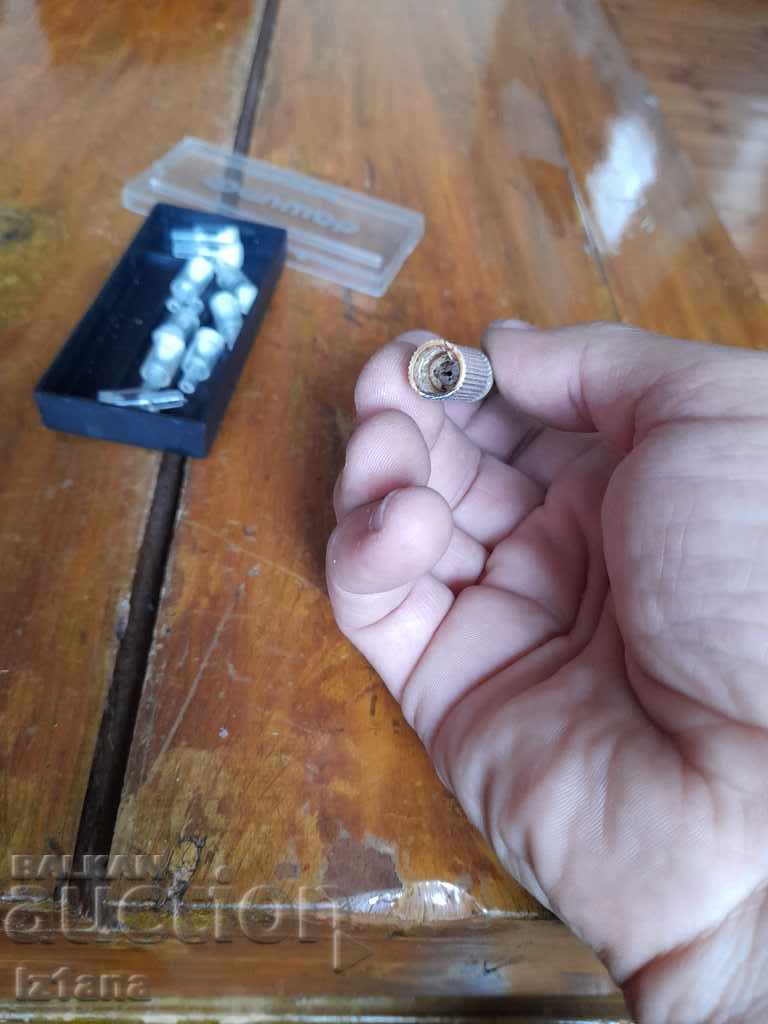 Livrarea Vechi filtru de țigări