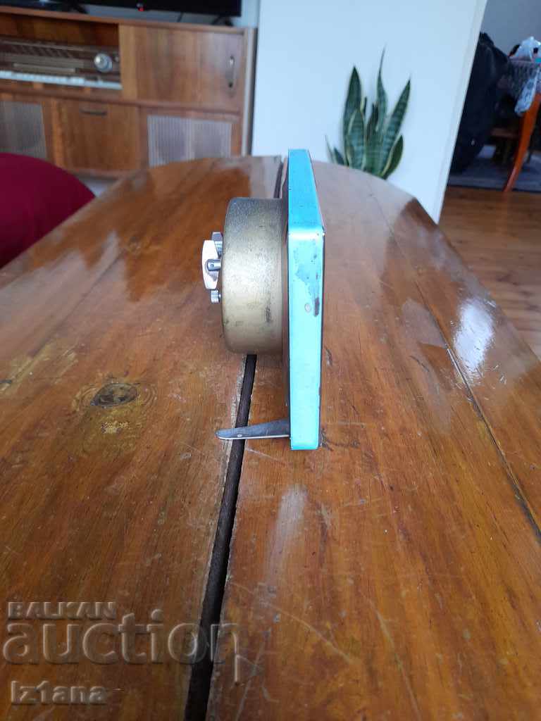 Auction  Old Diamond alarm clock table clock