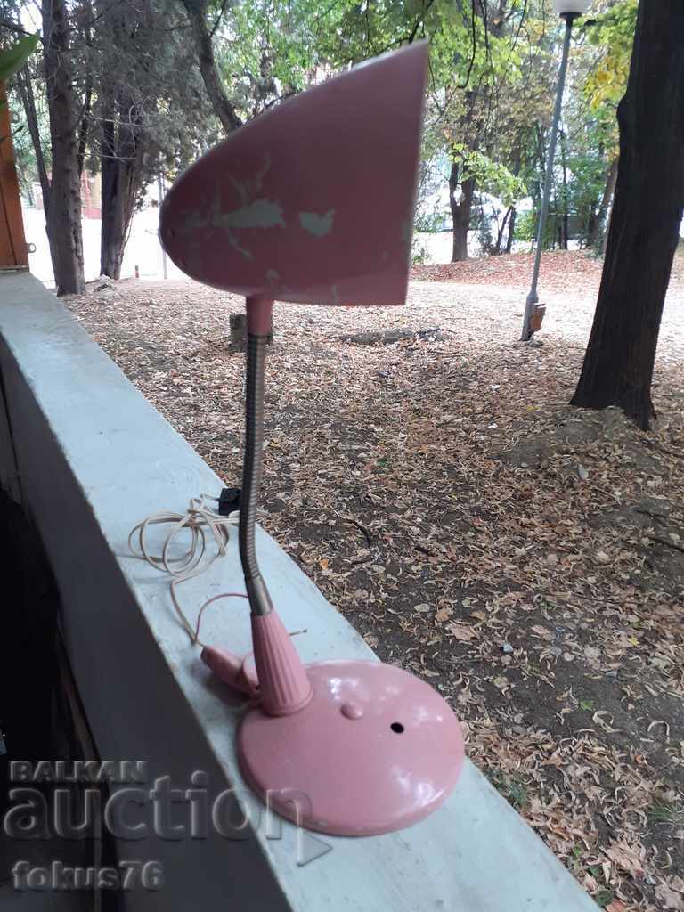 Παλιό πολωνικό επιτραπέζιο φωτιστικό με τιμή 39.00 BGN | € 19.94 Παλιό πολωνικό επιτραπέζιο φωτιστικό με τιμή 39.00 BGN | € 19.94