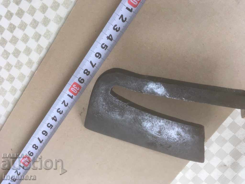 Auction SUTTER AX FORGED TOOL Auction SUTTER AX FORGED TOOL