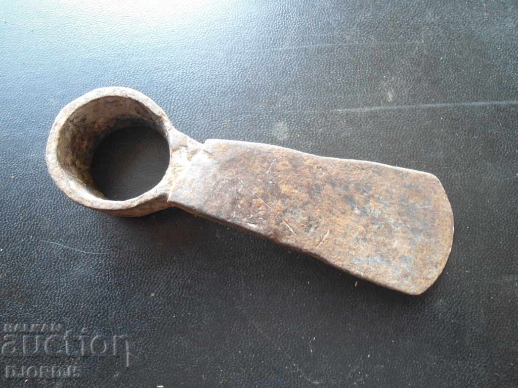 Old tool, chapa with price 2.00 BGN | € 1.02 Old tool, chapa with price 2.00 BGN | € 1.02