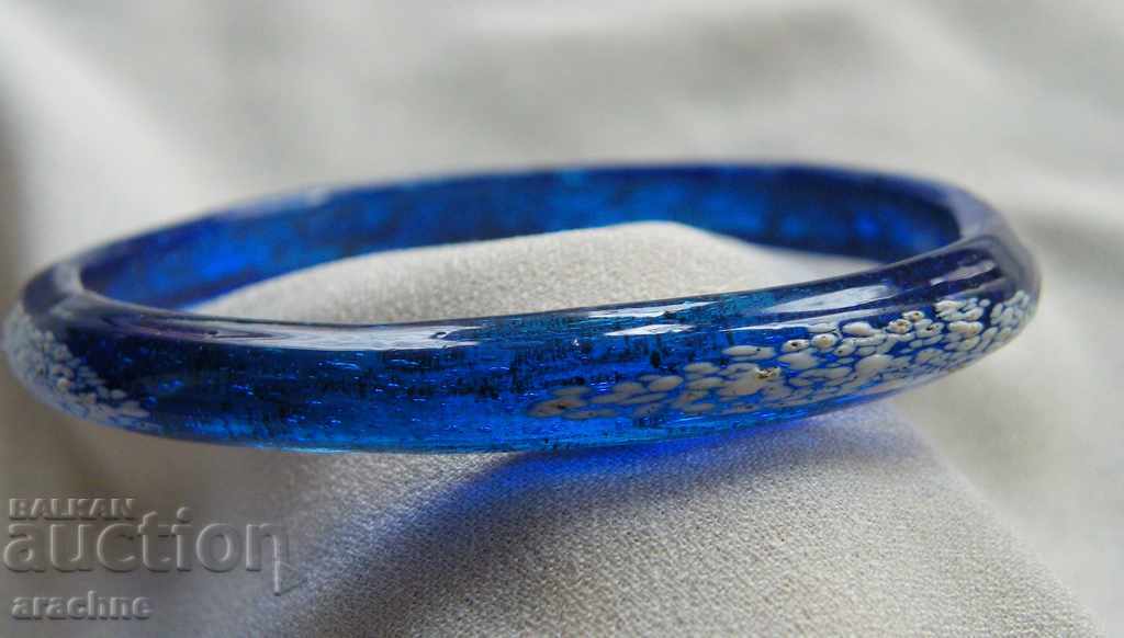 Rare glass ottoman bracelet