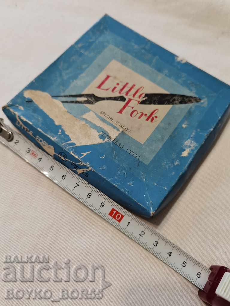 Delivery of Antique Forks 12 pcs