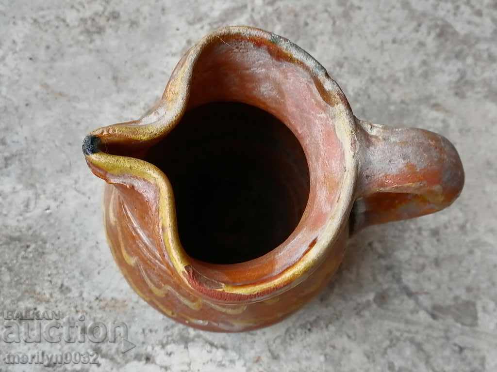 Delivery of Ancient clay pot, jug, ceramic, jug, pot Delivery of Ancient clay pot, jug, ceramic, jug, pot