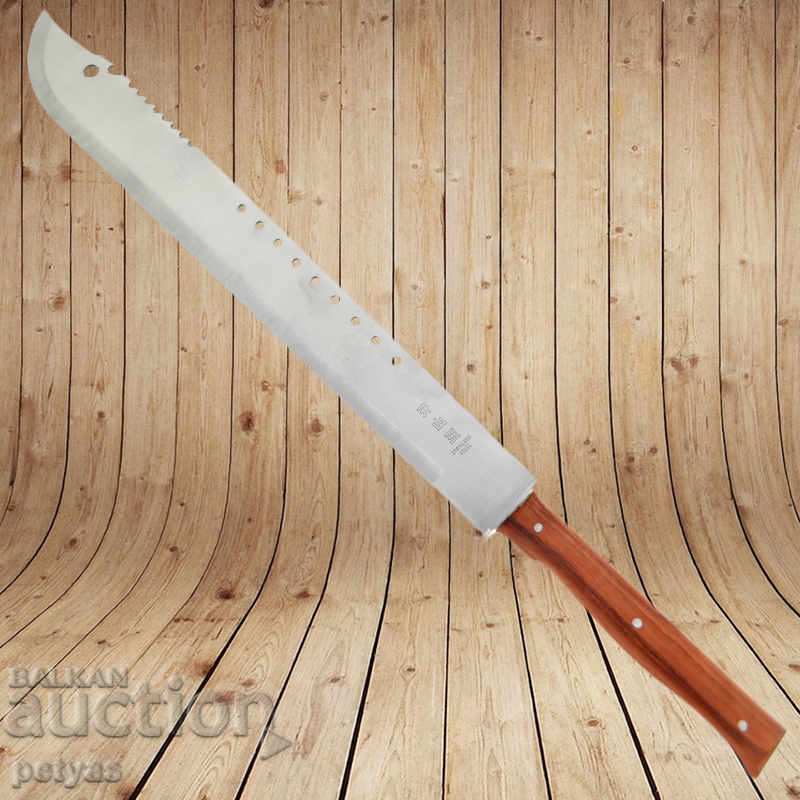 Licitație Mașetă uriașă STRIKERS EDGE 903 Licitație Mașetă uriașă STRIKERS EDGE 903