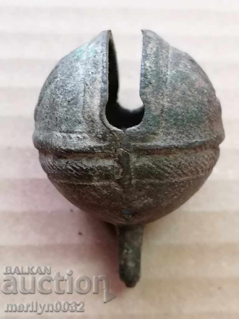 Παράδοση Χάλκινο κουδούνι καροτσιού τύπου «παξιμάδι» - 19ος αιώνας