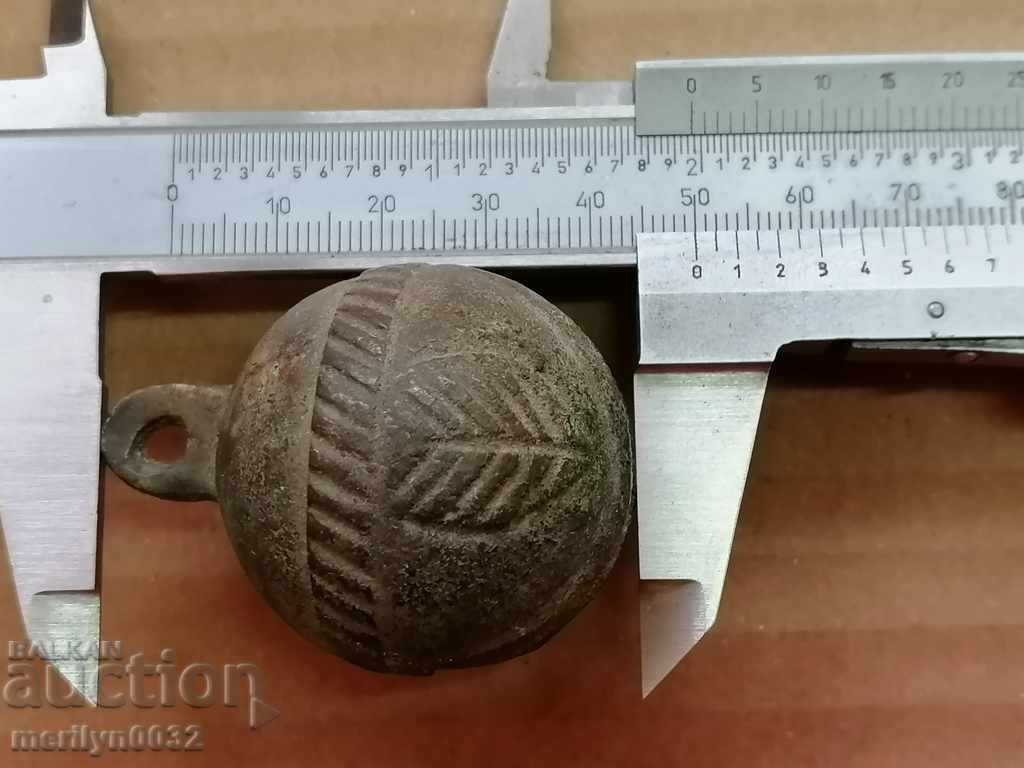 Delivery of Bronze "nut" type horse cart bell - 19th century Delivery of Bronze "nut" type horse cart bell - 19th century