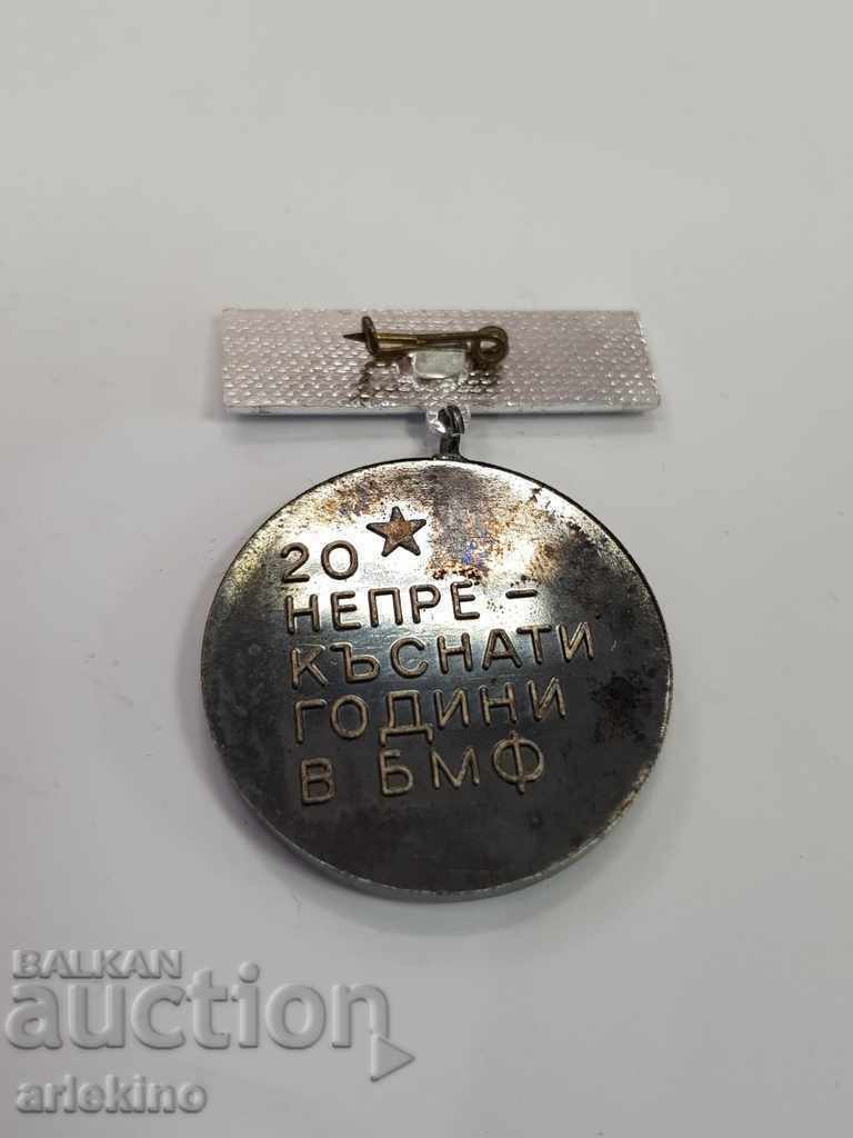 Auction Rare Marine Medal 20 Year Meritorious Worker with Box Auction Rare Marine Medal 20 Year Meritorious Worker with Box