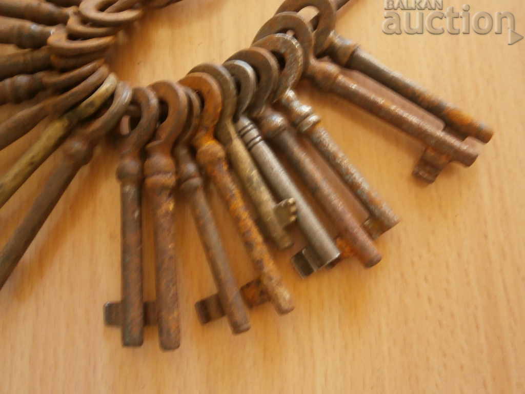 Παλαιά κλειδαριά αντίκες κλειδαριά 20 τεμάχια με τιμή 45.00 BGN | € 23.01 Παλαιά κλειδαριά αντίκες κλειδαριά 20 τεμάχια με τιμή 45.00 BGN | € 23.01