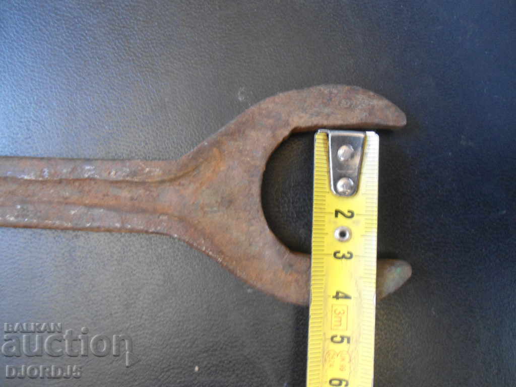 Old key with price 2.00 BGN | € 1.02 Old key with price 2.00 BGN | € 1.02