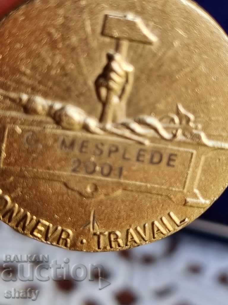 Доставка на Френски медал. Орден Доставка на Френски медал. Орден