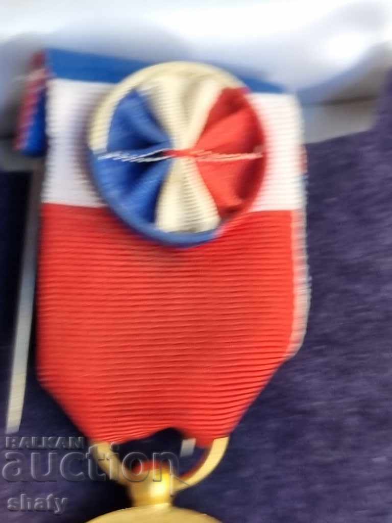 Auction French medal. Order Auction French medal. Order