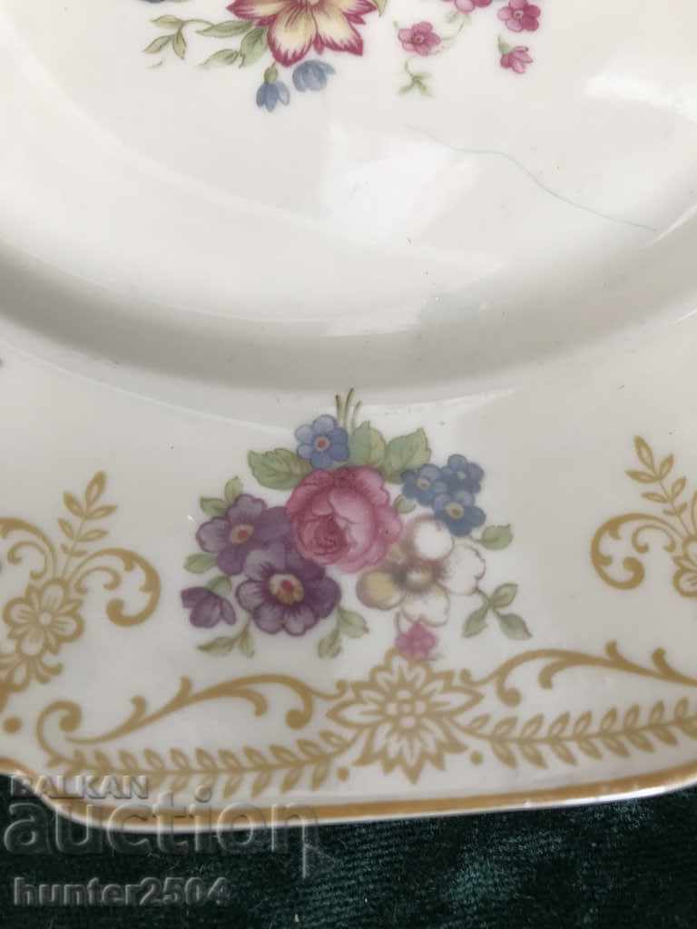 Delivery of Plate - fine porcelain, Germany Delivery of Plate - fine porcelain, Germany