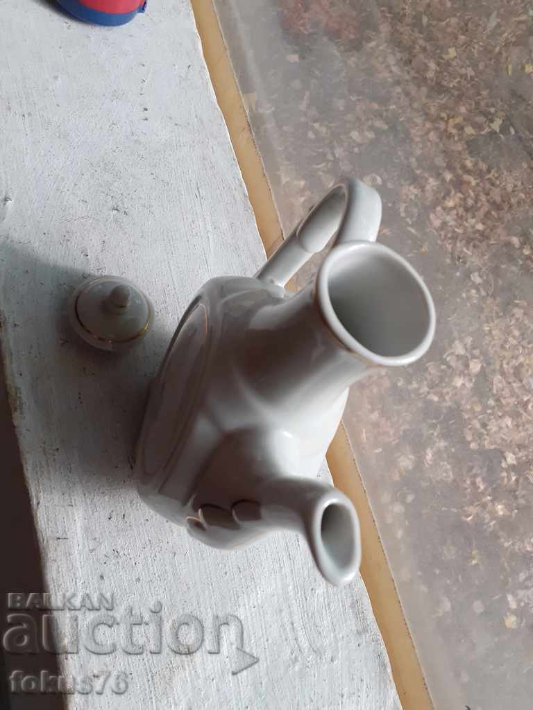 Auction  Bulgarian porcelain brduk brduche for brandy