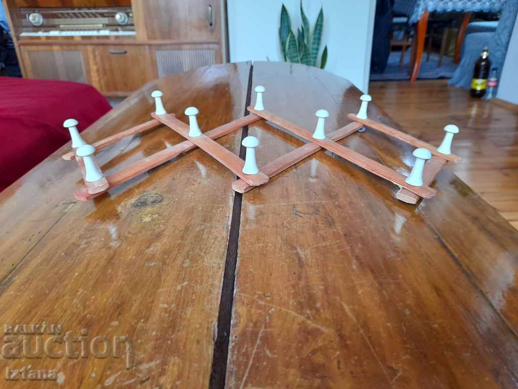 Παράδοση παλιά κρεμάστρα Παράδοση παλιά κρεμάστρα