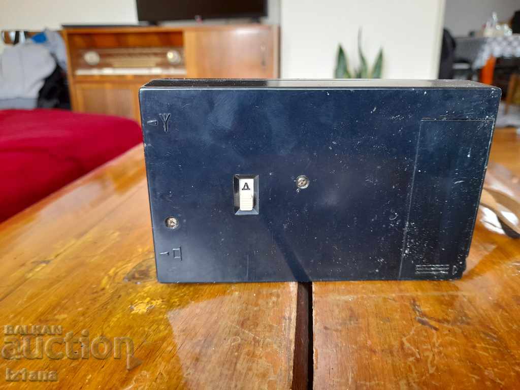 Livrarea Radio vechi, radio Almaz