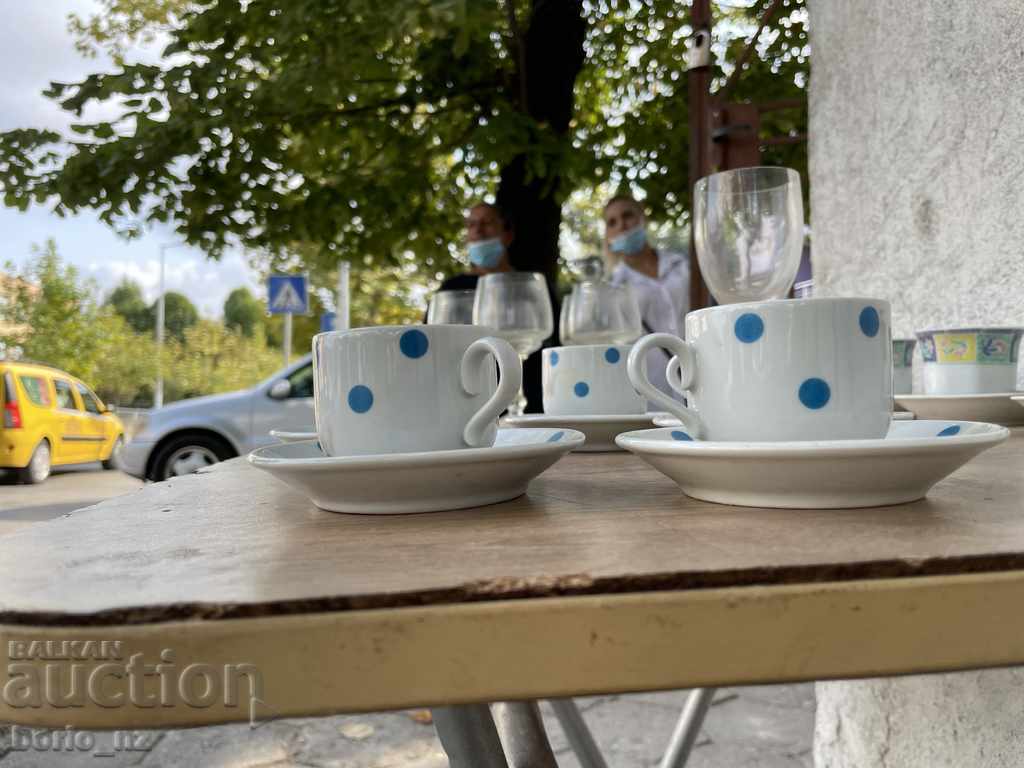 10698. SERVICE COFFEE CUP PORCELAIN - 6 10698. SERVICE COFFEE CUP PORCELAIN - 6