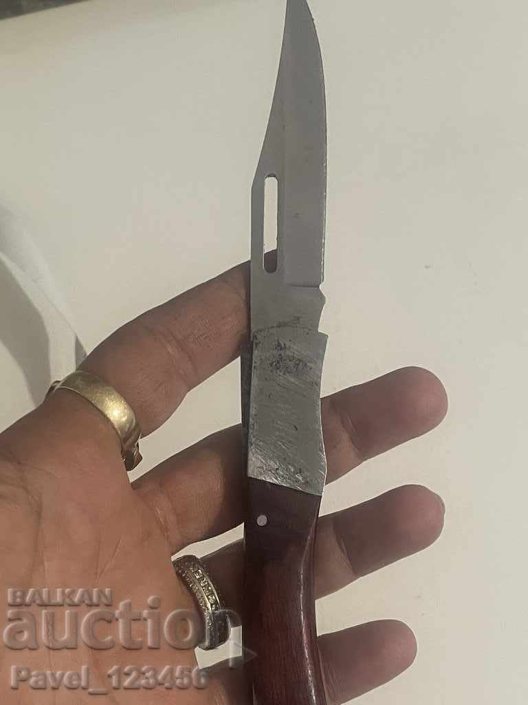 a knife with price € 5.00 | 9.78 BGN a knife with price € 5.00 | 9.78 BGN