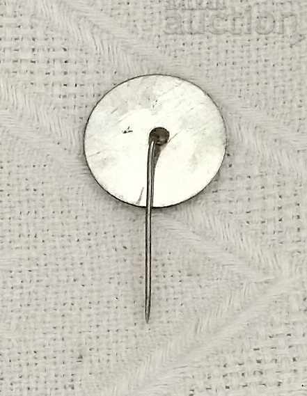 Auction RED CROSS JULIA VREVSKAYA BADGE Auction RED CROSS JULIA VREVSKAYA BADGE