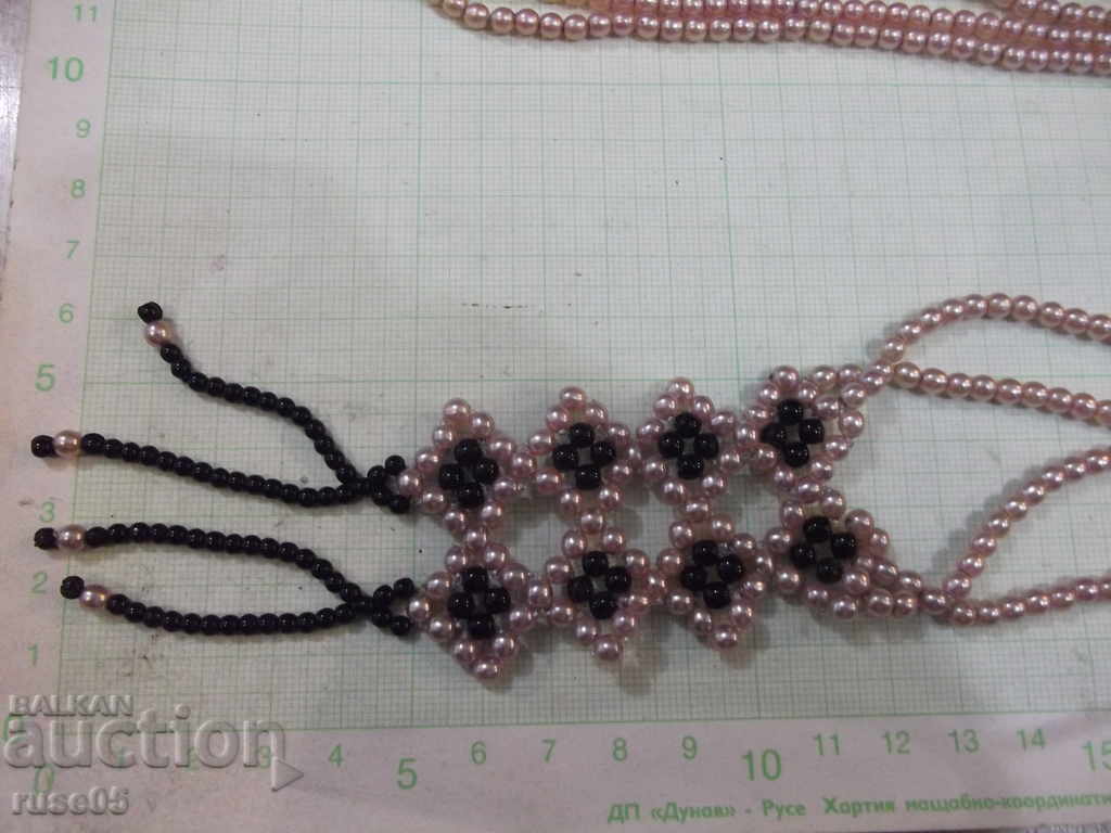 Necklace of artificial pearls with price 5.00 BGN | € 2.56 Necklace of artificial pearls with price 5.00 BGN | € 2.56