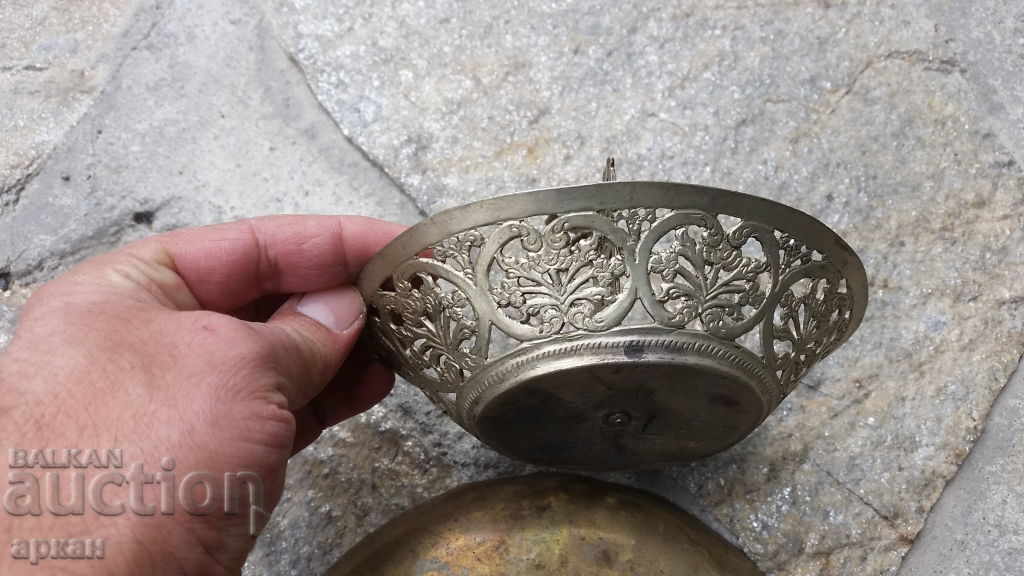 Ένα αναγεννησιακό πιάτο για κουτάλια - χτυπημένα - ασημί - 6 Ένα αναγεννησιακό πιάτο για κουτάλια - χτυπημένα - ασημί - 6