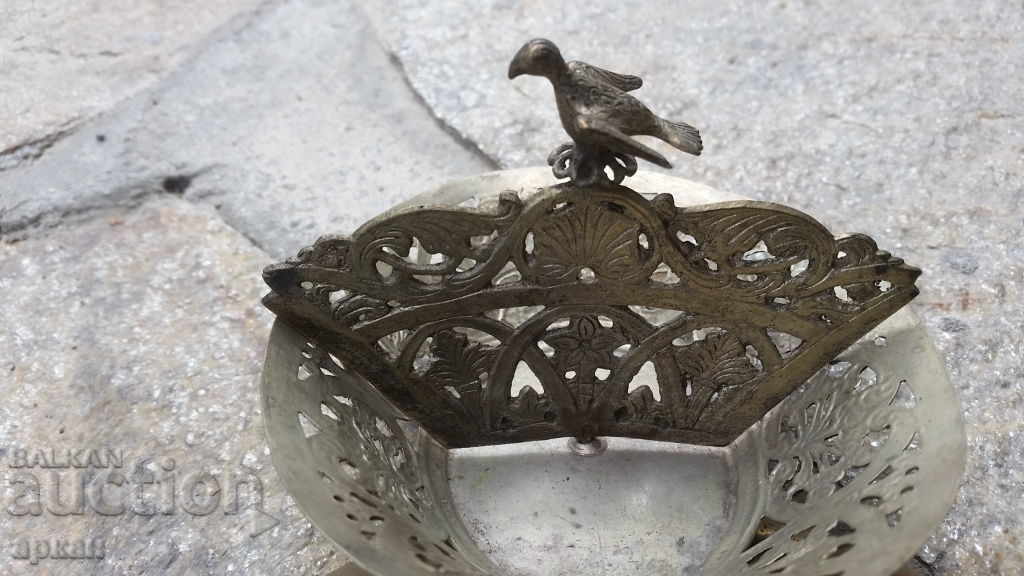 Un fel de mâncare renascentist pentru linguri - bătute - argint Un fel de mâncare renascentist pentru linguri - bătute - argint