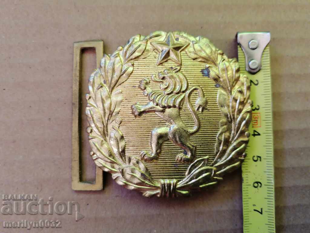 Auction  Officer's bronze belt buckle, buckle blazon