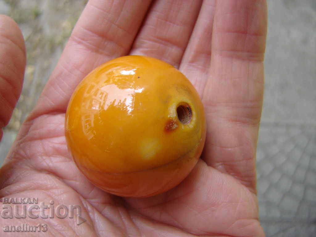 BALL HANDLE AMBER BAKELITE - 5 BALL HANDLE AMBER BAKELITE - 5