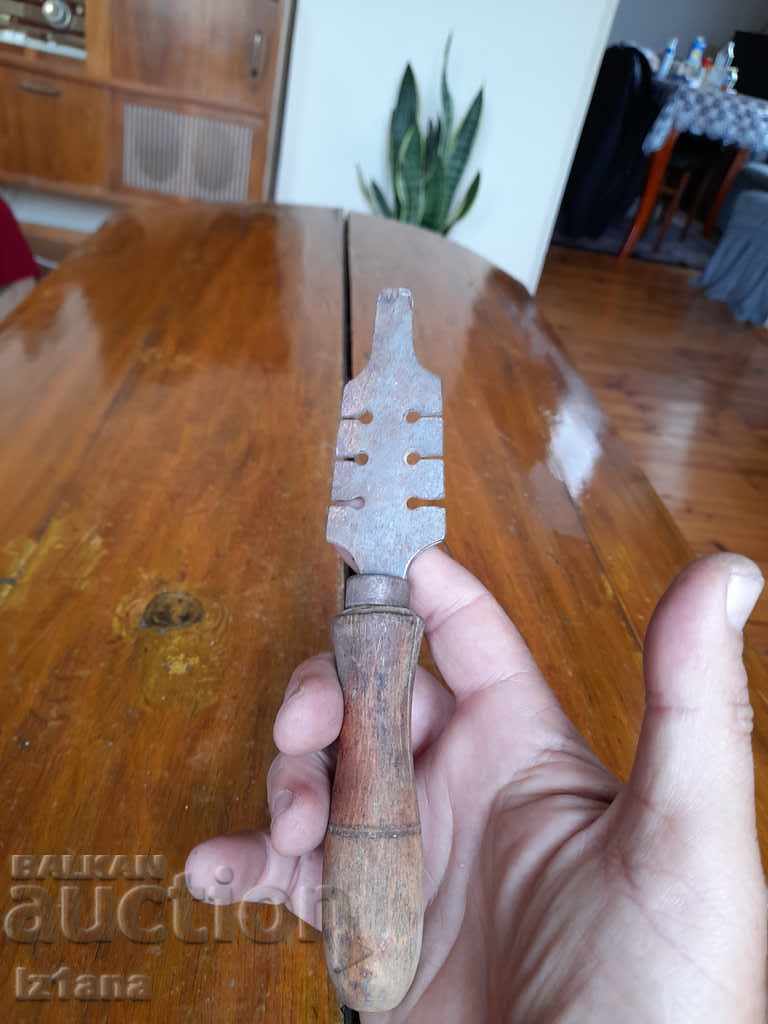 Ancient tool with price 20.00 BGN | € 10.23 Ancient tool with price 20.00 BGN | € 10.23