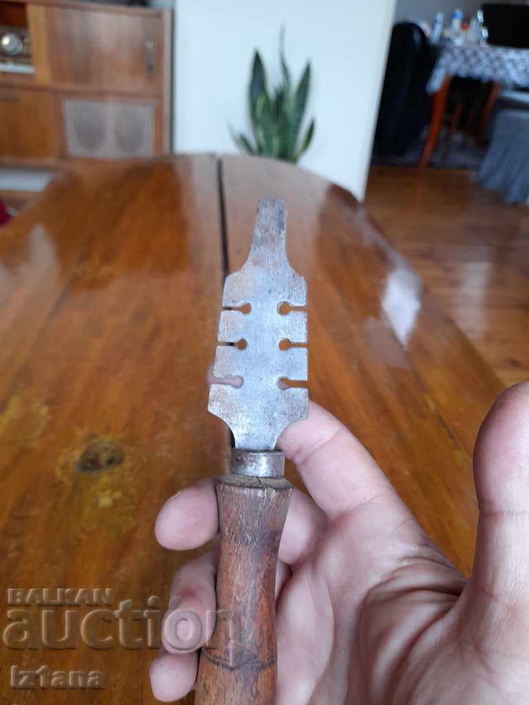 Delivery of Ancient tool Delivery of Ancient tool