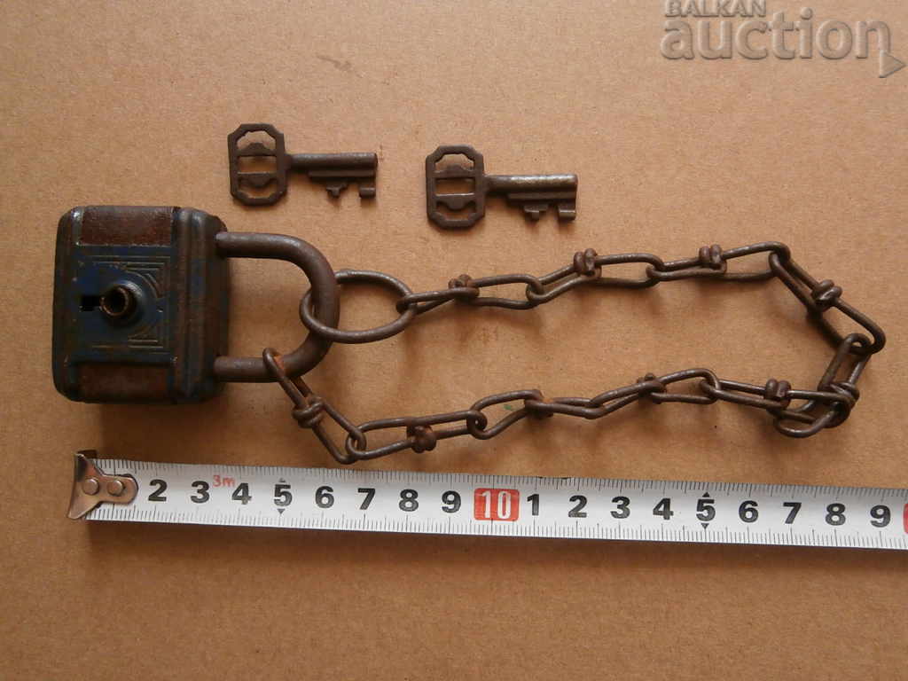 retro vintage padlock with key - 7 retro vintage padlock with key - 7