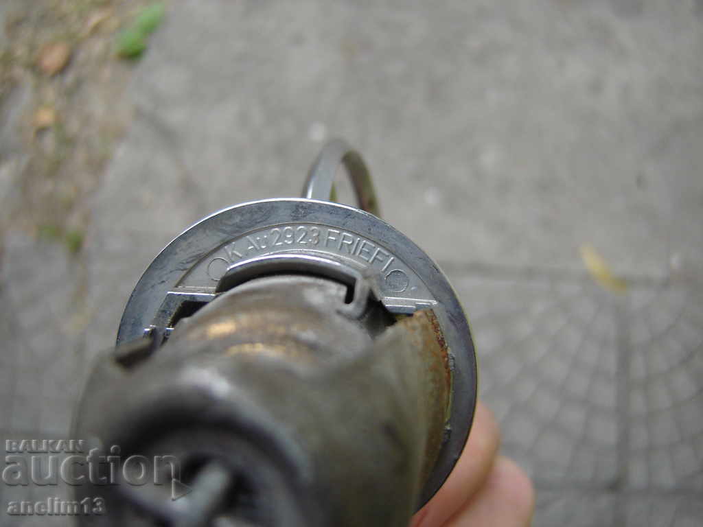 ΡΕΤΡΟ ΕΜΒΛΗΜΑ ΓΙΑ MERCEDES - 6